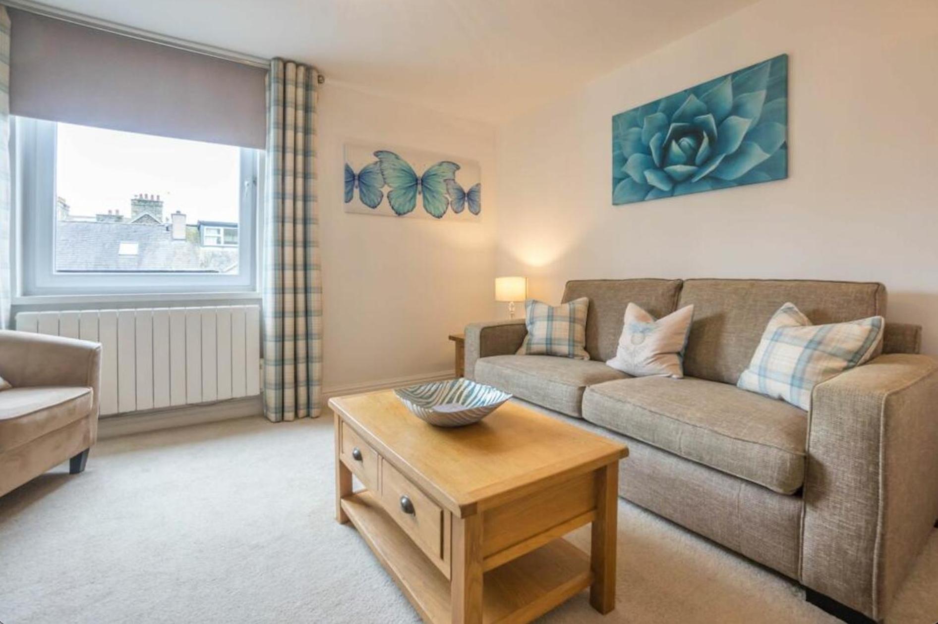 The Retreat, Steps From Amenities Lejlighed Windermere Eksteriør billede